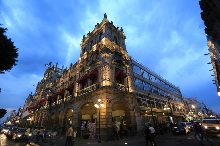 If you don't see some amazing colonial architecture you have your eyes closed.