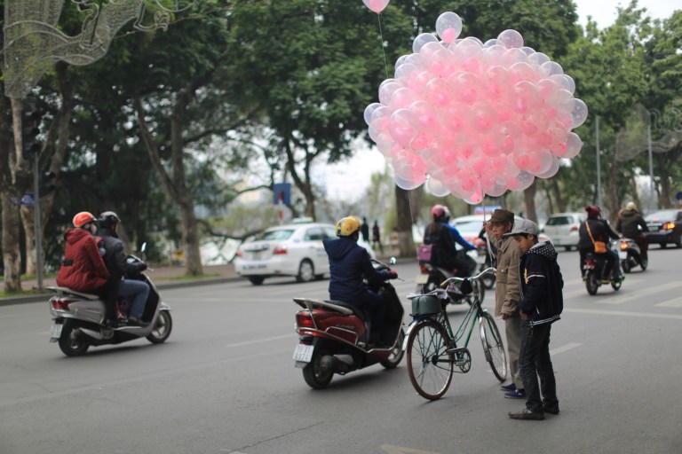 Where else would you sell balloons but in the middle of the street - right?